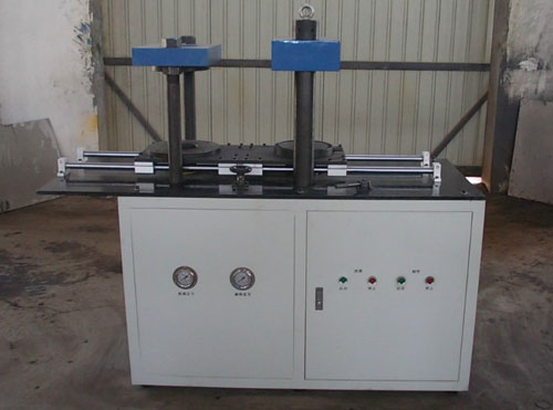 全自動(dòng)制件脫模多用機(jī)